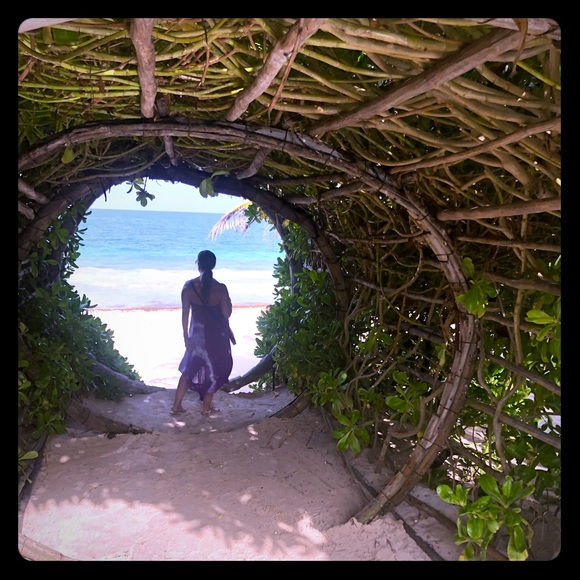 Meet your Posher, Ellemtl - Picture 2 of 4